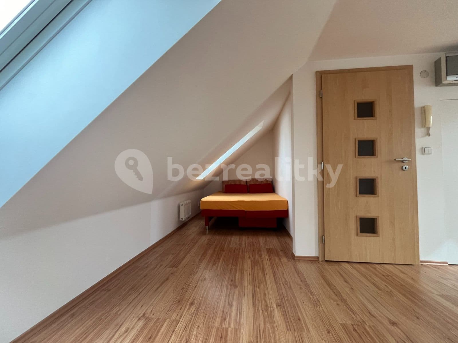 Pronájem bytu 3+kk 120 m², Bohatcova, Brno, Jihomoravský kraj Pronájem bytu 3+kk 120 m², Bohatcova, Brno, Jihomoravský kraj