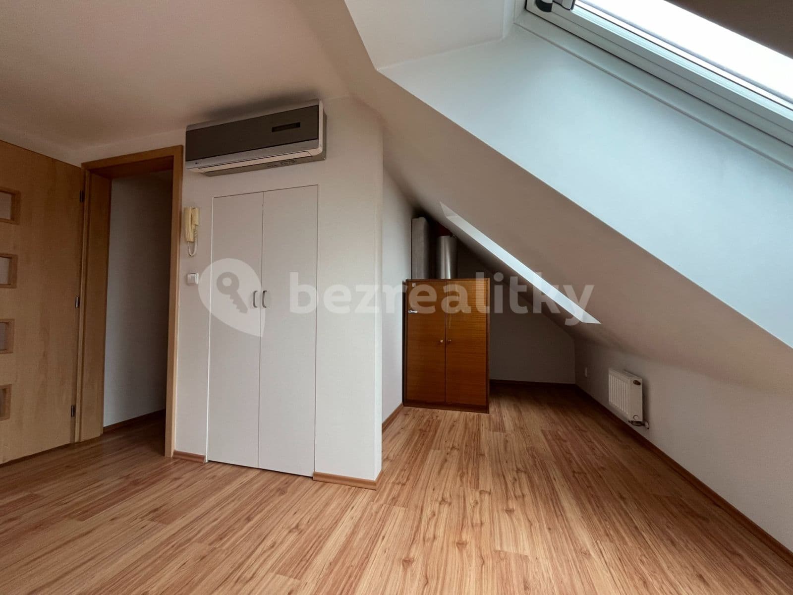 Pronájem bytu 3+kk 120 m², Bohatcova, Brno, Jihomoravský kraj Pronájem bytu 3+kk 120 m², Bohatcova, Brno, Jihomoravský kraj