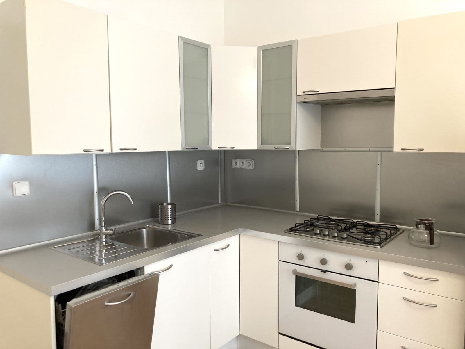 Pronájem bytu 43 m², Drahobejlova, Praha, Praha Pronájem bytu 43 m², Drahobejlova, Praha, Praha