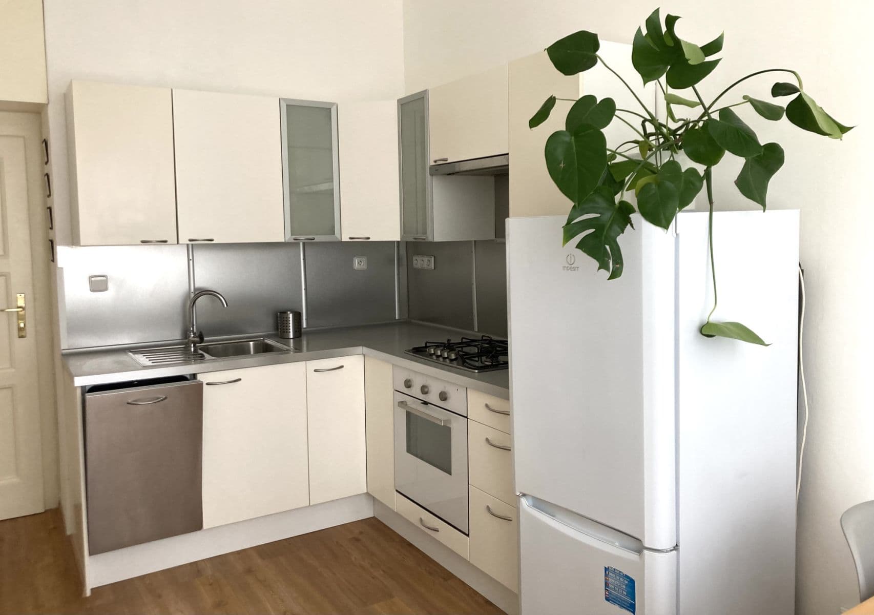 Pronájem bytu 43 m², Drahobejlova, Praha, Praha Pronájem bytu 43 m², Drahobejlova, Praha, Praha