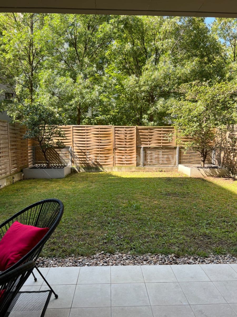 Pronájem bytu 2+kk 56 m², Varhulíkové, Praha, Praha Pronájem bytu 2+kk 56 m², Varhulíkové, Praha, Praha