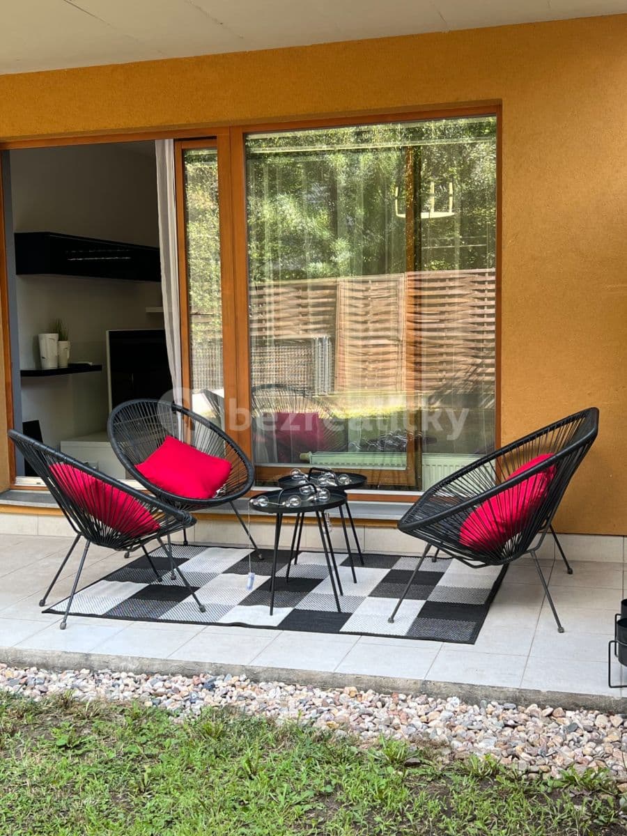 Pronájem bytu 2+kk 56 m², Varhulíkové, Praha, Praha Pronájem bytu 2+kk 56 m², Varhulíkové, Praha, Praha
