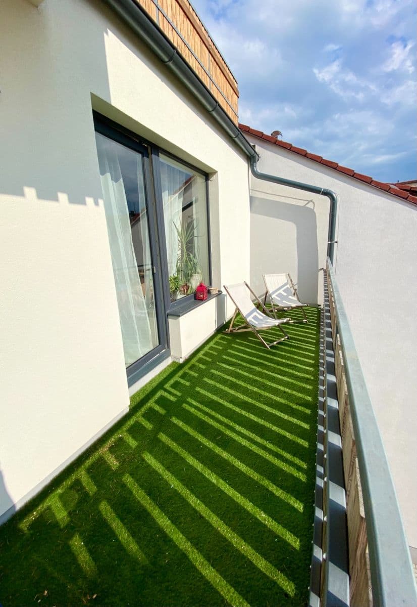 Pronájem bytu 2+kk 55 m², Nádražní, České Budějovice, Jihočeský kraj Pronájem bytu 2+kk 55 m², Nádražní, České Budějovice, Jihočeský kraj