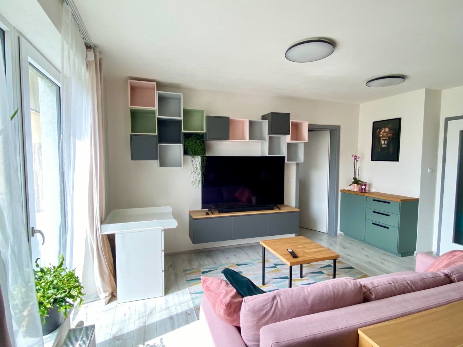 Pronájem bytu 2+kk 55 m², Nádražní, České Budějovice, Jihočeský kraj Pronájem bytu 2+kk 55 m², Nádražní, České Budějovice, Jihočeský kraj