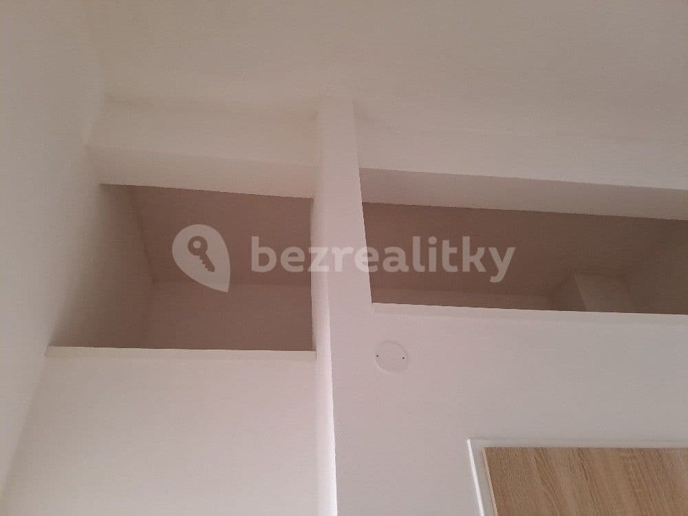 Pronájem bytu 1+kk 20 m², Záběhlická, Praha, Praha Pronájem bytu 1+kk 20 m², Záběhlická, Praha, Praha