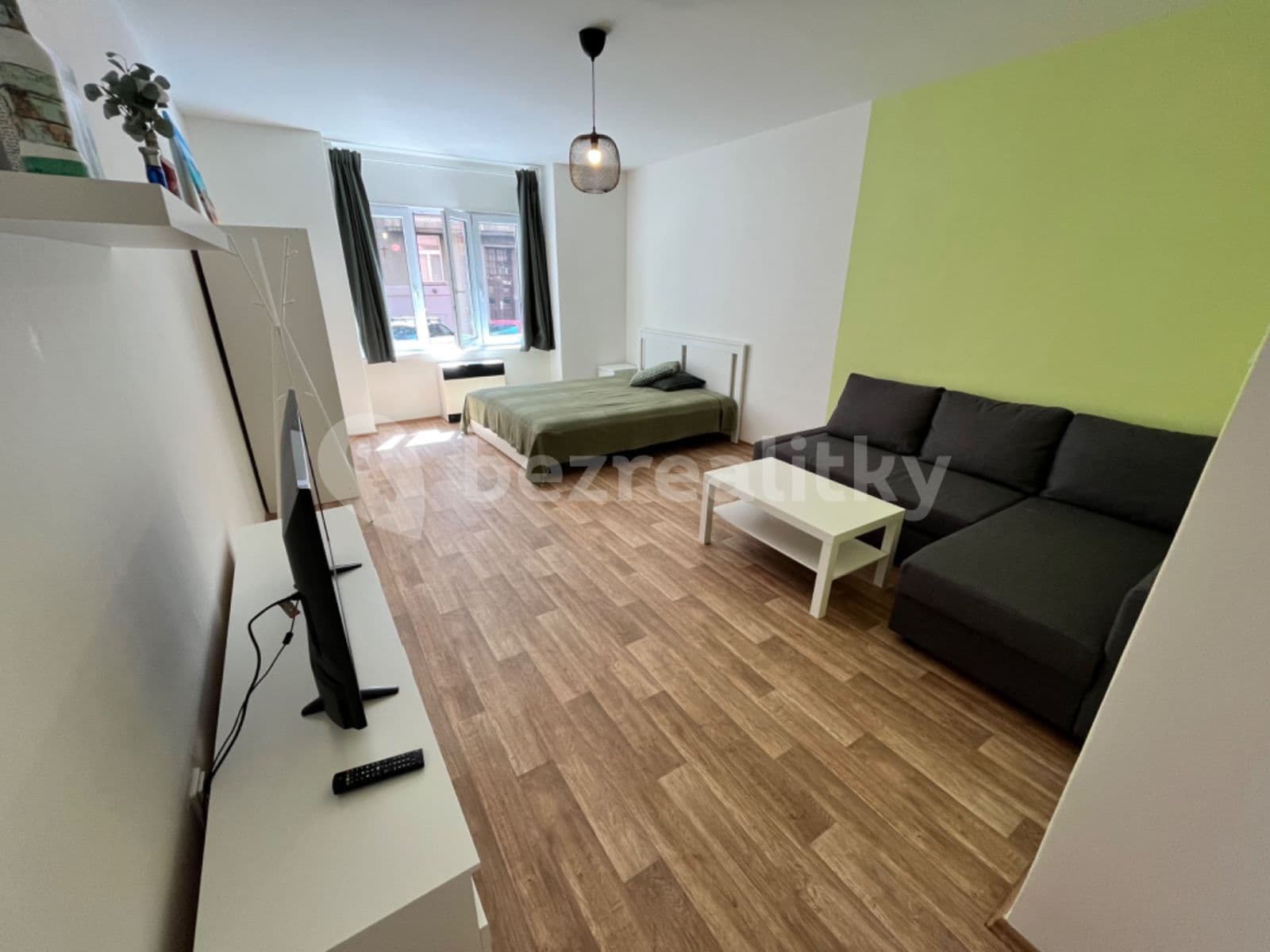 Pronájem bytu 2+1 58 m², Kolínská, Praha, Praha Pronájem bytu 2+1 58 m², Kolínská, Praha, Praha