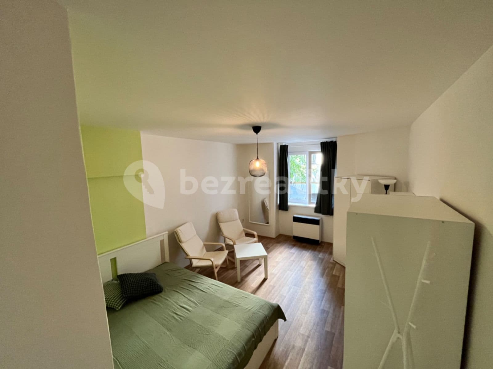 Pronájem bytu 2+1 58 m², Kolínská, Praha, Praha Pronájem bytu 2+1 58 m², Kolínská, Praha, Praha