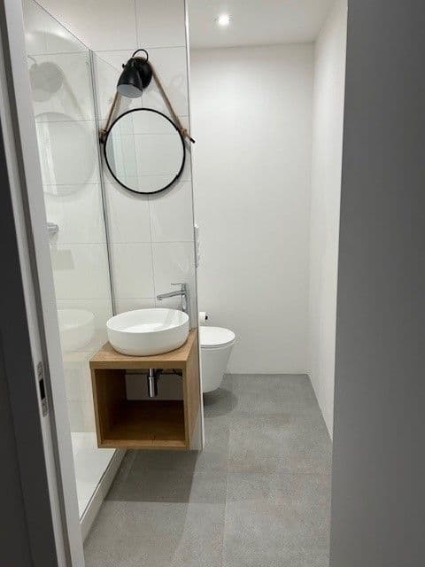 Pronájem bytu 2+kk 45 m², třída Edvarda Beneše, Hradec Králové, Královéhradecký kraj Pronájem bytu 2+kk 45 m², třída Edvarda Beneše, Hradec Králové, Královéhradecký kraj