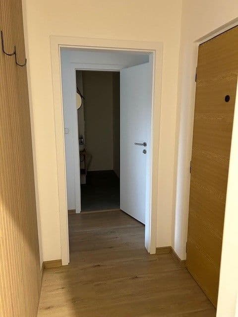 Pronájem bytu 2+kk 45 m², třída Edvarda Beneše, Hradec Králové, Královéhradecký kraj Pronájem bytu 2+kk 45 m², třída Edvarda Beneše, Hradec Králové, Královéhradecký kraj