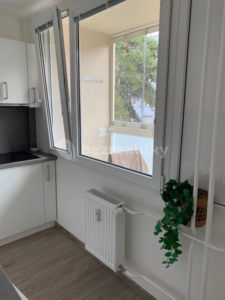 Pronájem bytu 1+1 36 m², Karly Machové, Beroun, Středočeský kraj Pronájem bytu 1+1 36 m², Karly Machové, Beroun, Středočeský kraj