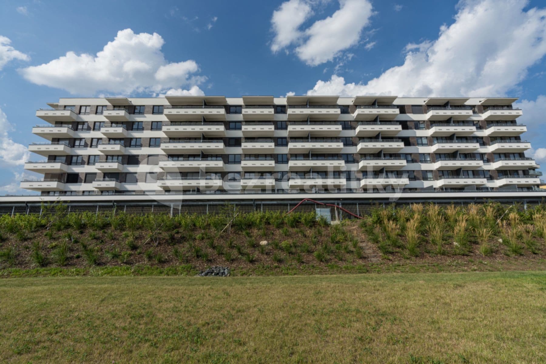 Pronájem garáže 12 m², Praha, Praha Pronájem garáže 12 m², Praha, Praha