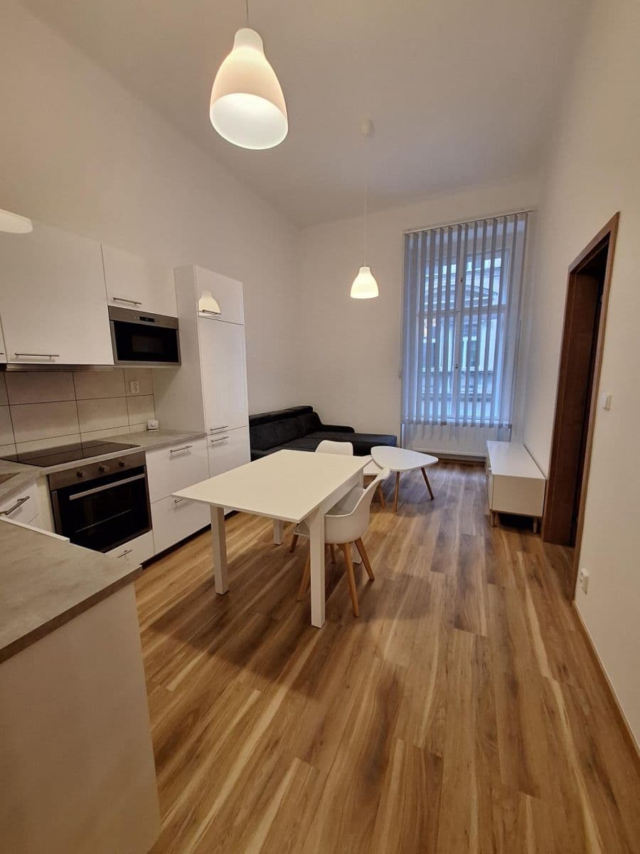 Pronájem bytu 2+kk 49 m², Mikovcova, Praha, Praha Pronájem bytu 2+kk 49 m², Mikovcova, Praha, Praha