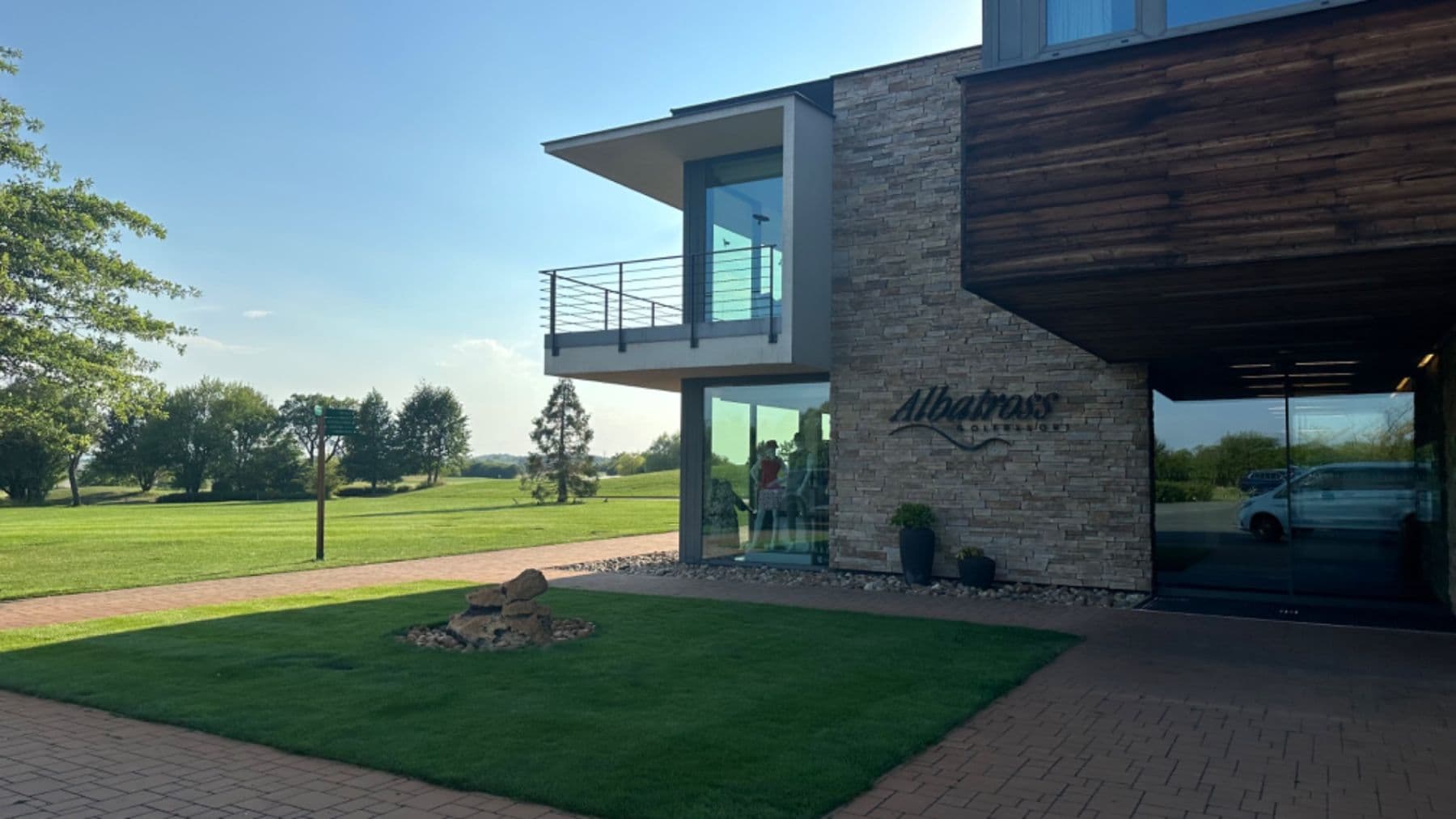 Prodej pozemku 854 m², U Rybníčka, Vysoký Újezd, Středočeský kraj Prodej pozemku 854 m², U Rybníčka, Vysoký Újezd, Středočeský kraj