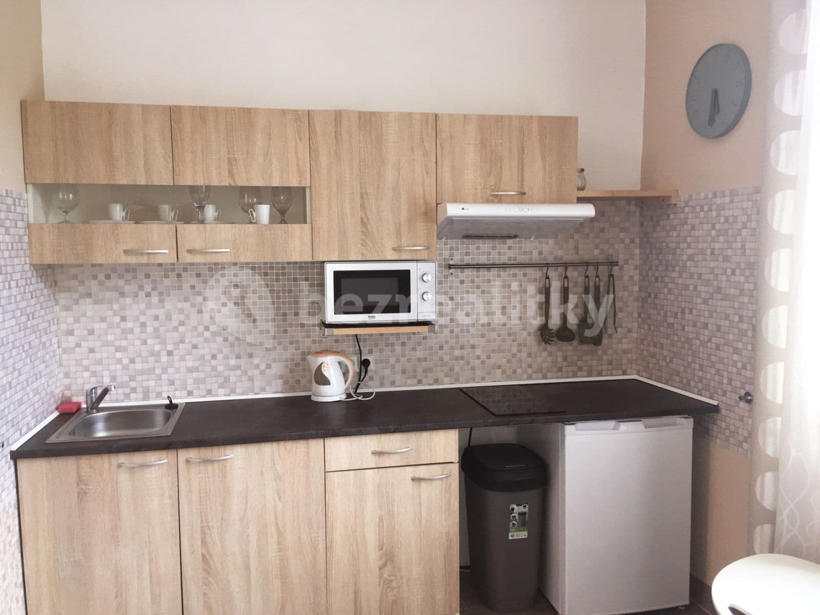 Pronájem bytu 1+kk 30 m², Českobrodská, Praha, Praha Pronájem bytu 1+kk 30 m², Českobrodská, Praha, Praha