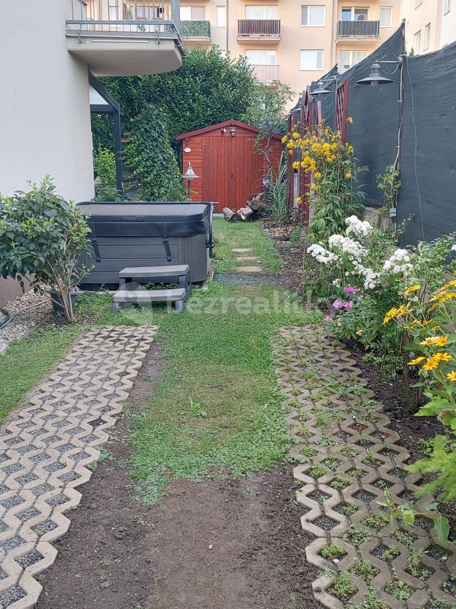 Pronájem bytu 2+kk 54 m², Rudolfa Holeky, Praha, Praha Pronájem bytu 2+kk 54 m², Rudolfa Holeky, Praha, Praha