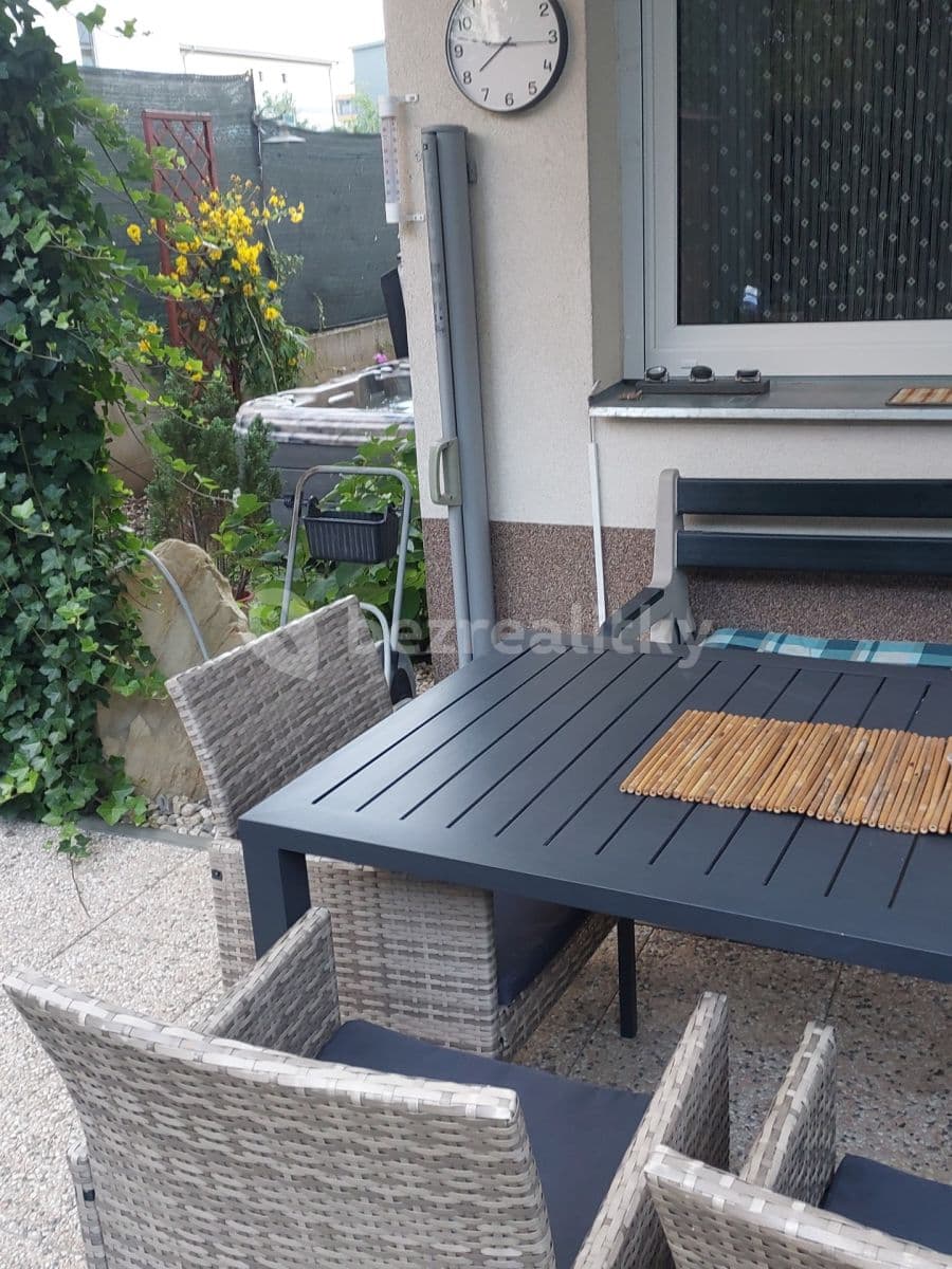 Pronájem bytu 2+kk 54 m², Rudolfa Holeky, Praha, Praha Pronájem bytu 2+kk 54 m², Rudolfa Holeky, Praha, Praha