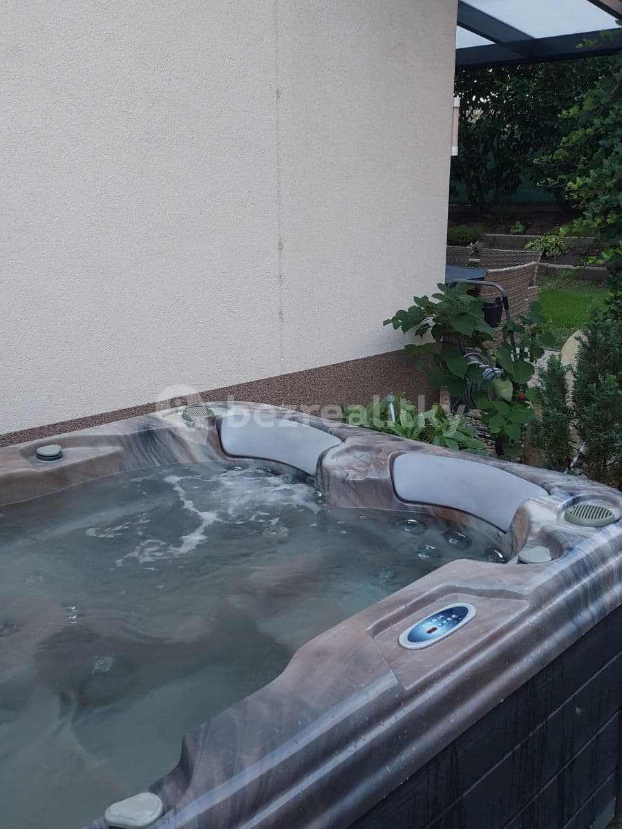 Pronájem bytu 2+kk 54 m², Rudolfa Holeky, Praha, Praha Pronájem bytu 2+kk 54 m², Rudolfa Holeky, Praha, Praha