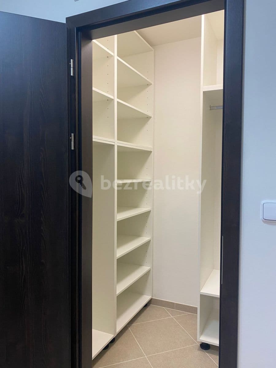 Pronájem bytu 2+kk 52 m², Ondrákové, Praha, Praha Pronájem bytu 2+kk 52 m², Ondrákové, Praha, Praha