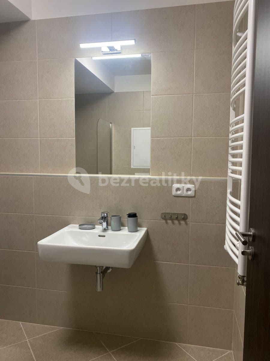 Pronájem bytu 2+kk 52 m², Ondrákové, Praha, Praha Pronájem bytu 2+kk 52 m², Ondrákové, Praha, Praha
