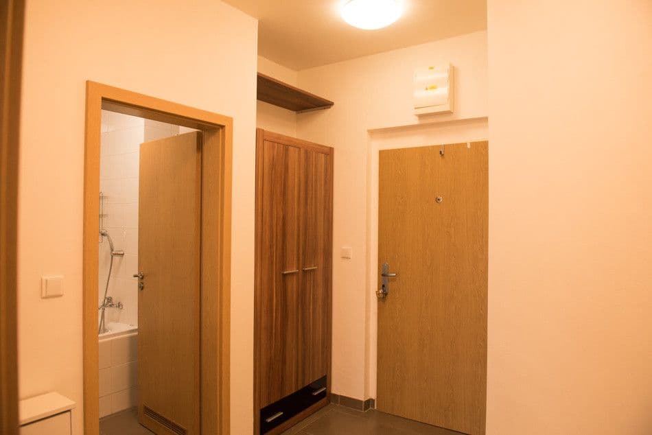 Pronájem bytu 2+kk 53 m², Jeřabinová, Praha, Praha Pronájem bytu 2+kk 53 m², Jeřabinová, Praha, Praha