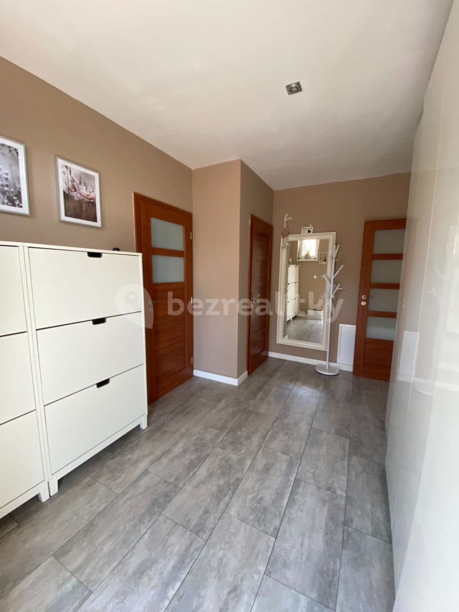 Prodej domu 120 m², pozemek 263 m², Nehvizdy, Středočeský kraj Prodej domu 120 m², pozemek 263 m², Nehvizdy, Středočeský kraj