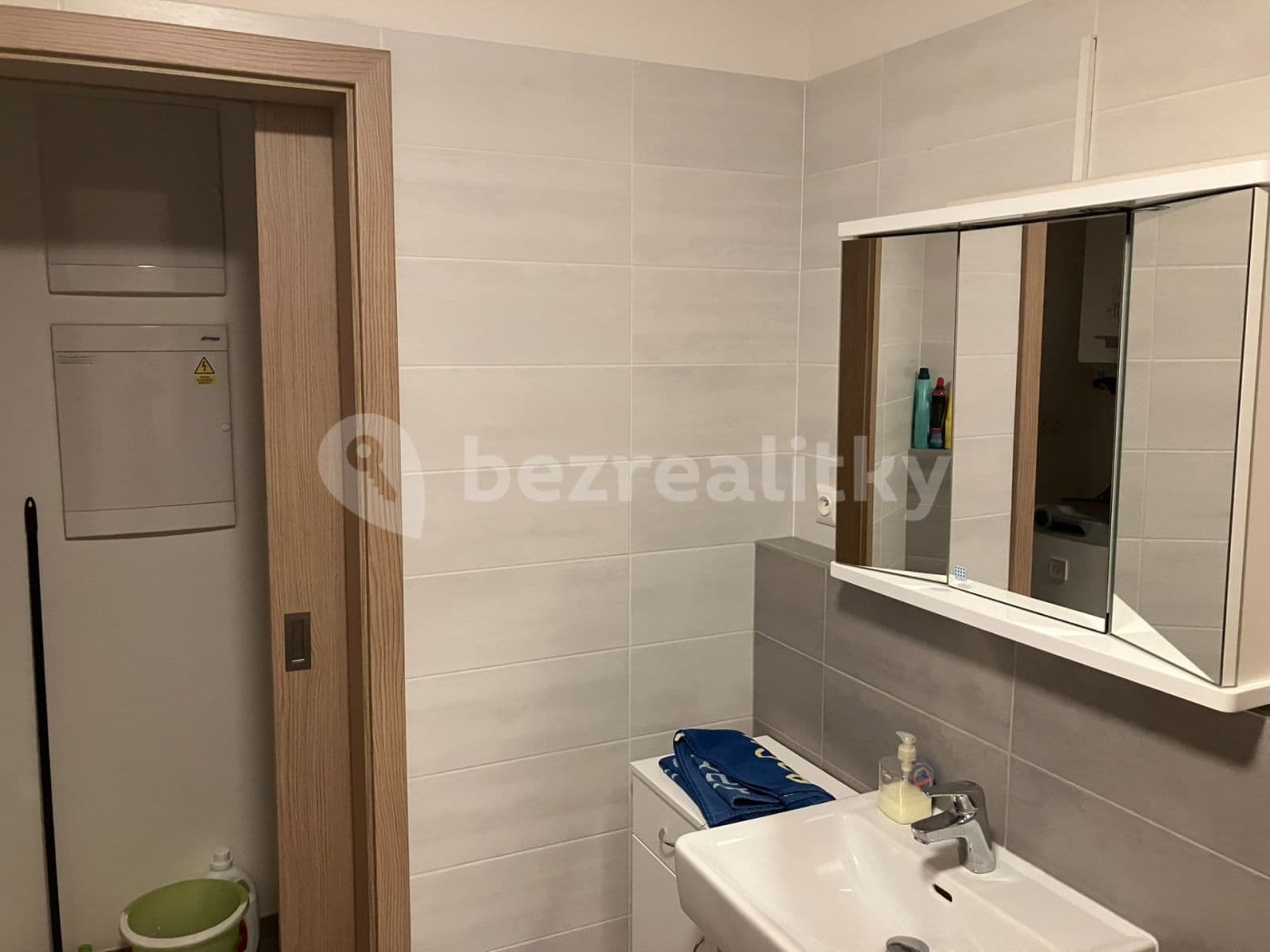 Pronájem bytu 2+kk 56 m², Naskové, Praha, Praha Pronájem bytu 2+kk 56 m², Naskové, Praha, Praha