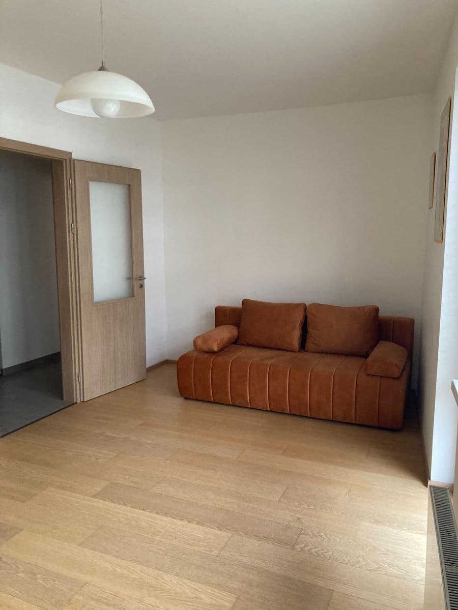 Pronájem bytu 2+kk 56 m², Naskové, Praha, Praha Pronájem bytu 2+kk 56 m², Naskové, Praha, Praha
