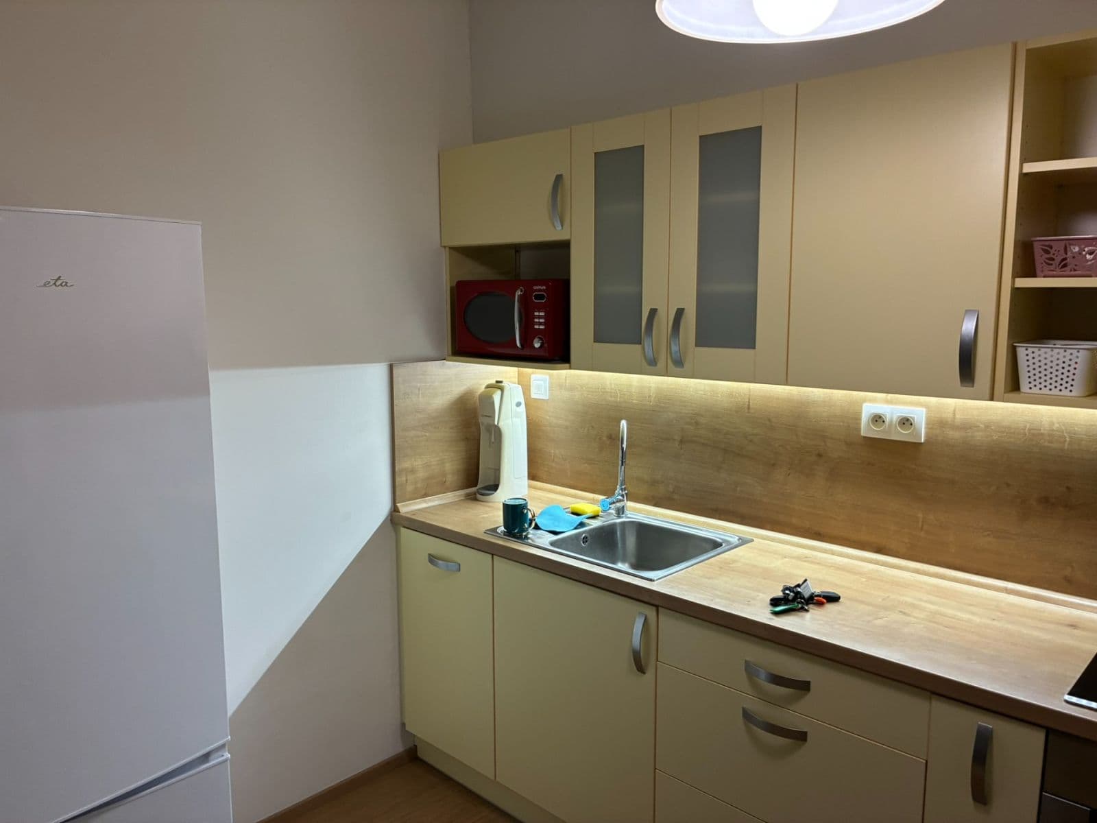 Pronájem bytu 2+kk 56 m², Naskové, Praha, Praha Pronájem bytu 2+kk 56 m², Naskové, Praha, Praha