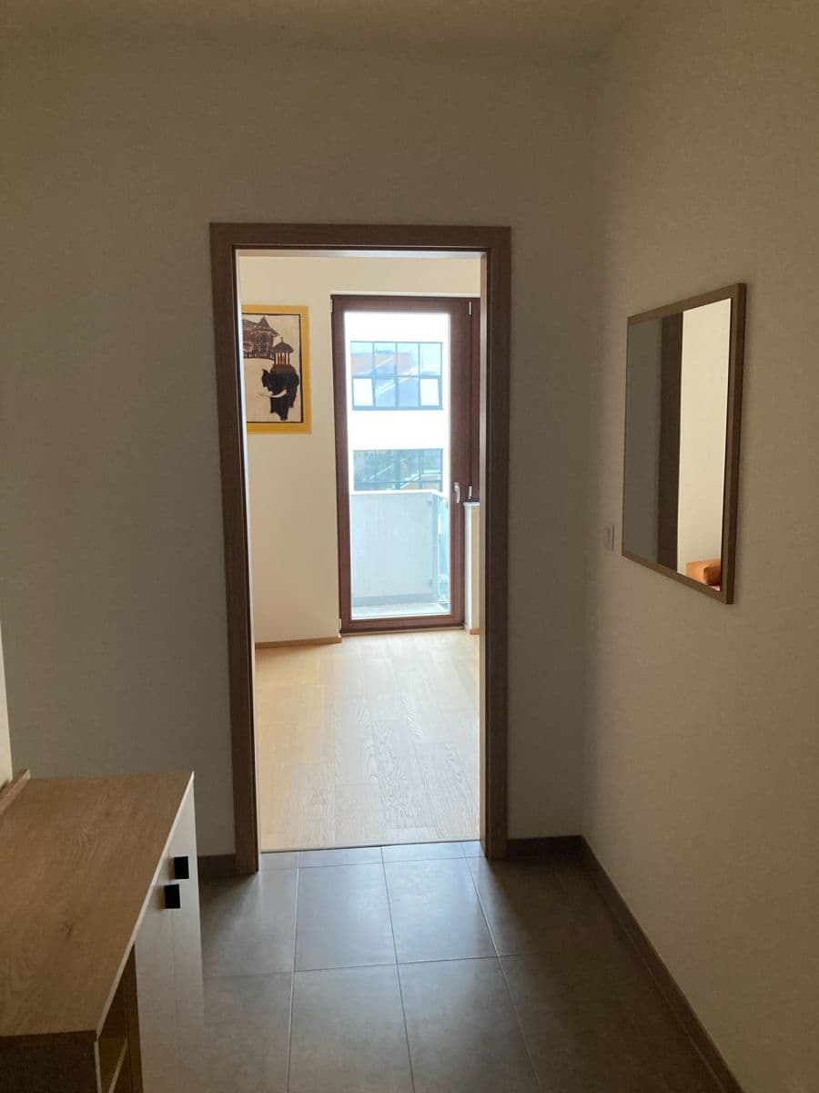Pronájem bytu 2+kk 56 m², Naskové, Praha, Praha Pronájem bytu 2+kk 56 m², Naskové, Praha, Praha