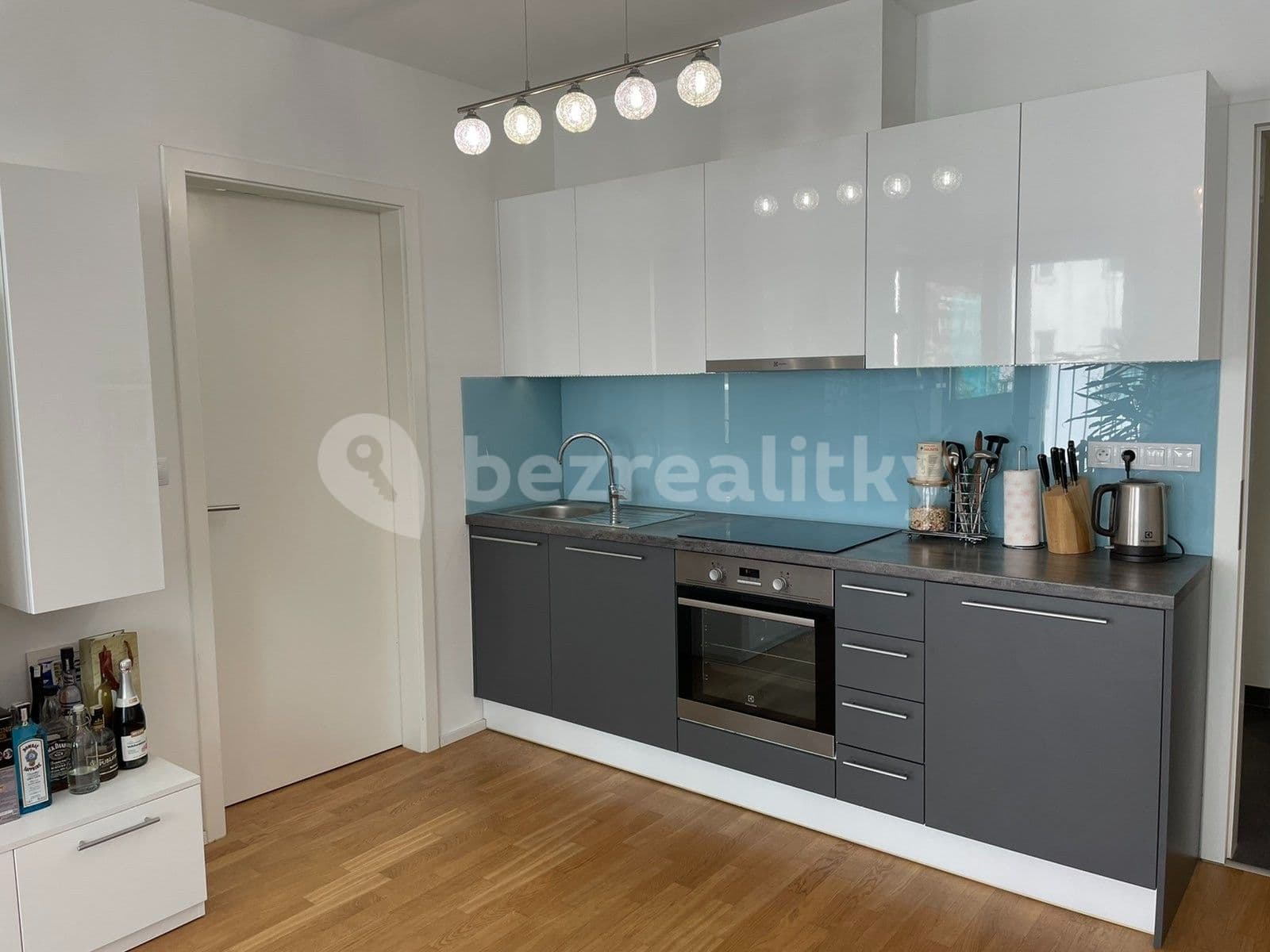 Pronájem bytu 2+kk 50 m², Kališnická, Praha, Praha Pronájem bytu 2+kk 50 m², Kališnická, Praha, Praha