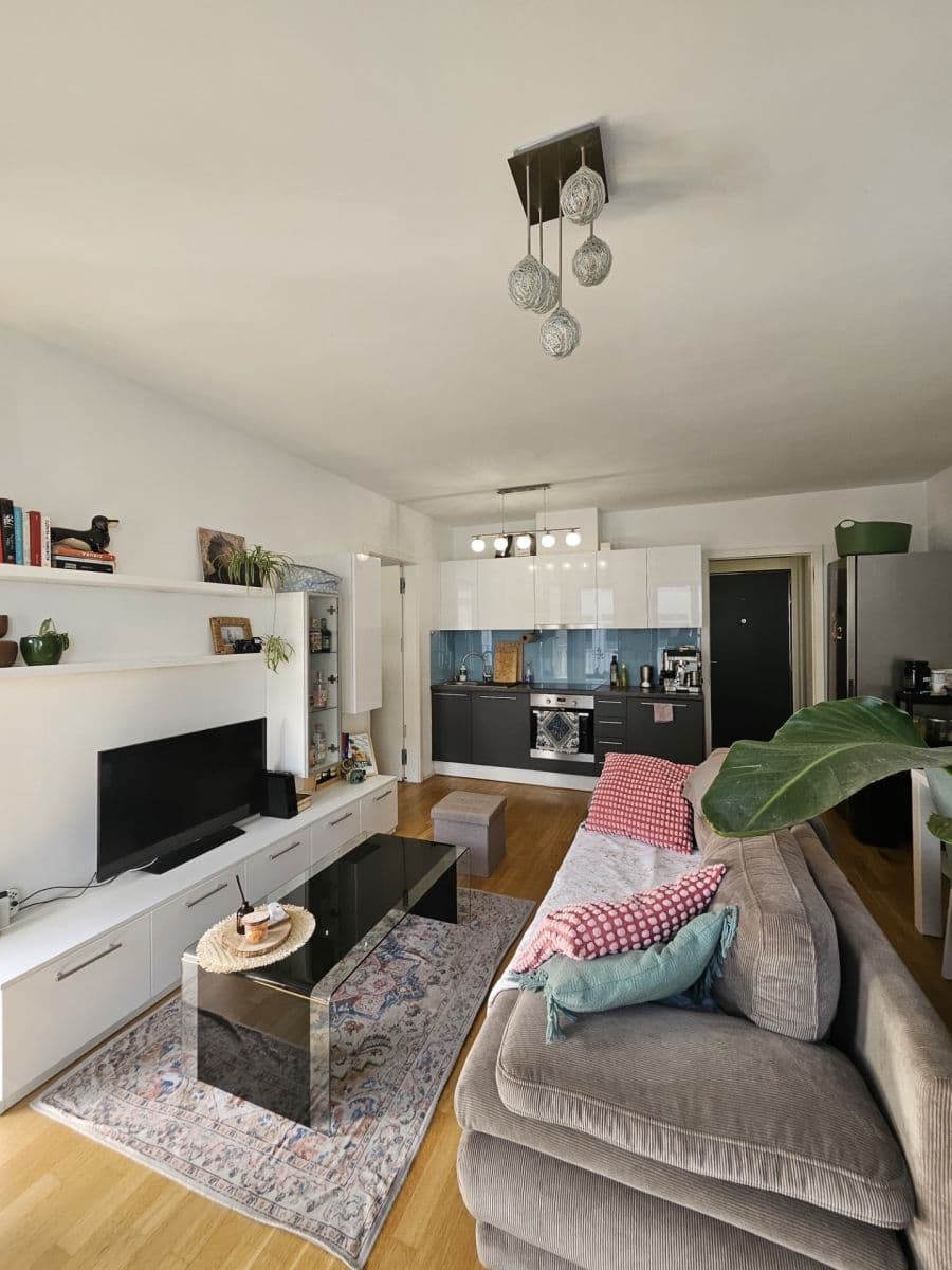 Pronájem bytu 2+kk 50 m², Kališnická, Praha, Praha Pronájem bytu 2+kk 50 m², Kališnická, Praha, Praha