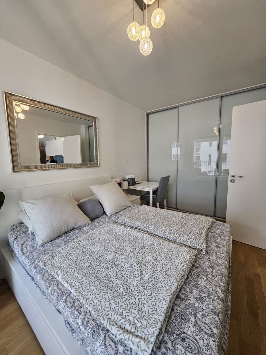 Pronájem bytu 2+kk 50 m², Kališnická, Praha, Praha Pronájem bytu 2+kk 50 m², Kališnická, Praha, Praha