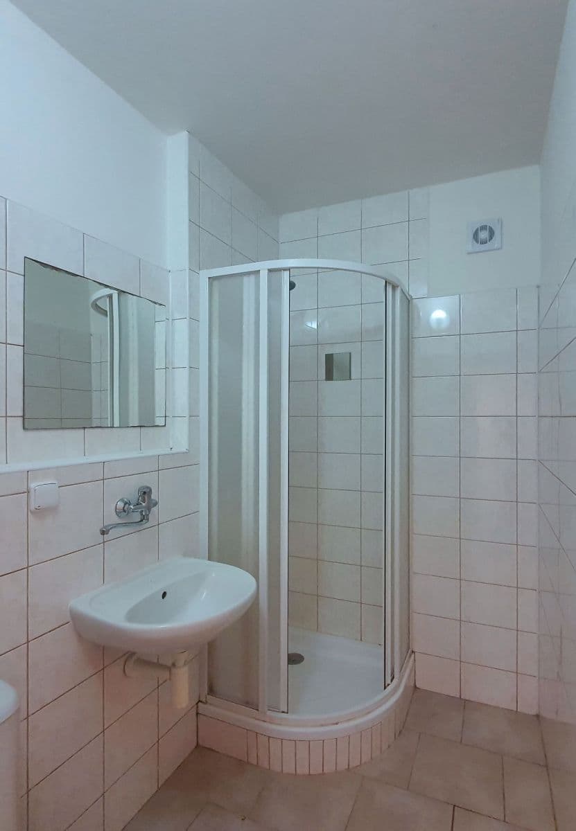 Pronájem bytu 80 m², Sibiřská, Aš, Karlovarský kraj Pronájem bytu 80 m², Sibiřská, Aš, Karlovarský kraj