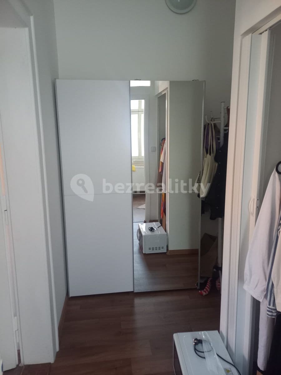 Pronájem bytu Garsoniéra 32 m², Na Míčánkách, Praha, Praha Pronájem bytu Garsoniéra 32 m², Na Míčánkách, Praha, Praha