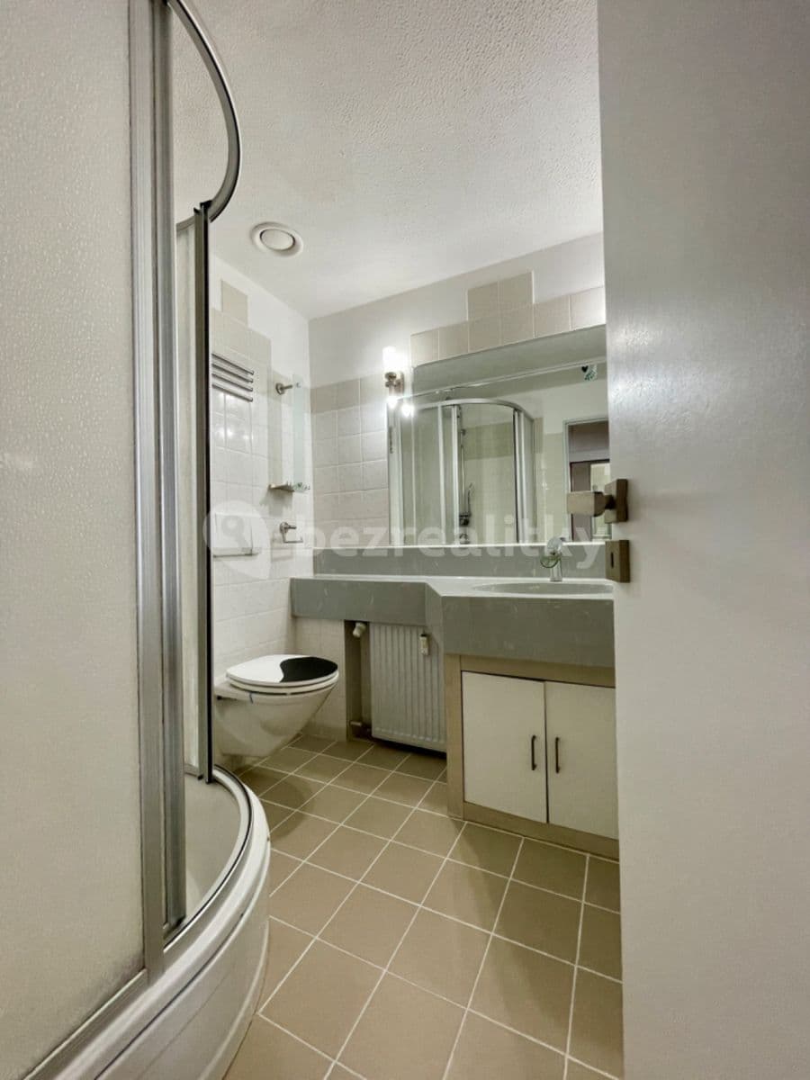 Pronájem bytu 2+kk 30 m², Na Okruhu, Praha, Praha Pronájem bytu 2+kk 30 m², Na Okruhu, Praha, Praha