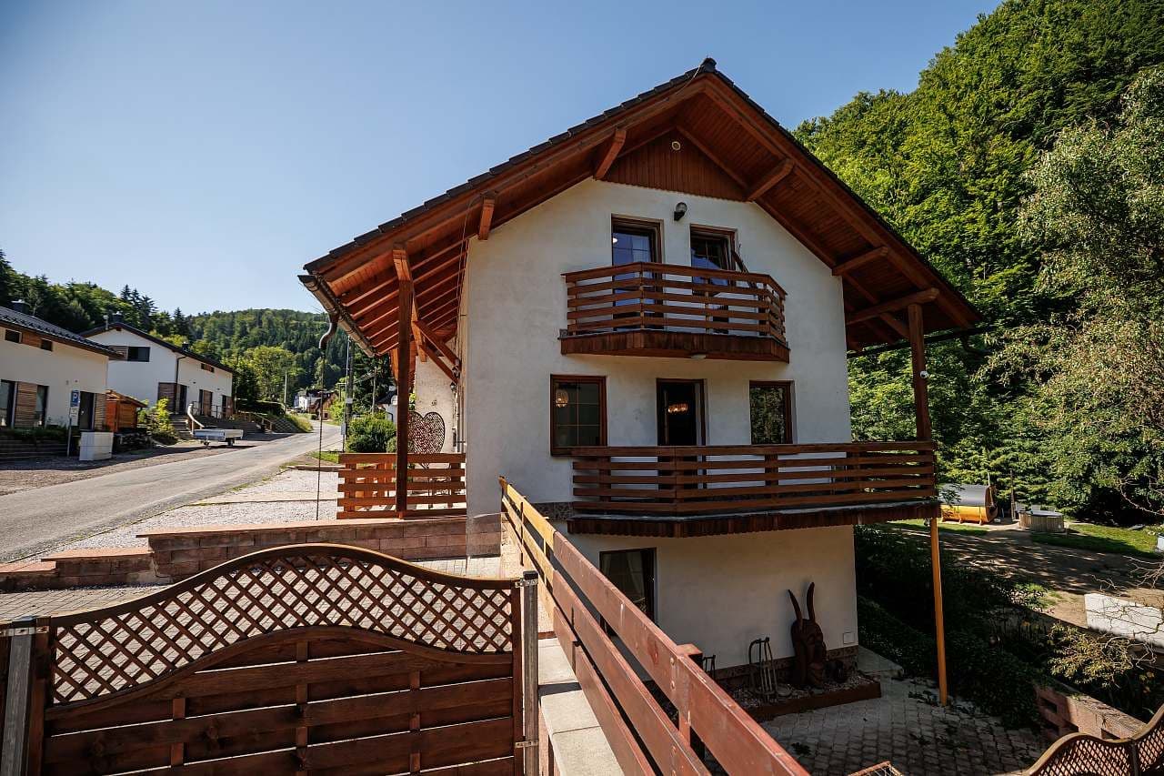 Pronájem chaty, chalupy, Žacléř, Královéhradecký kraj Pronájem chaty, chalupy, Žacléř, Královéhradecký kraj