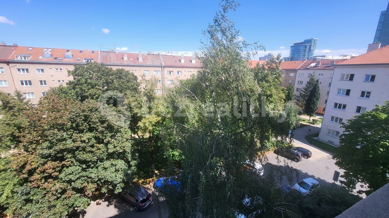 Pronájem bytu 2+kk 45 m², Humpolecká, Praha, Praha Pronájem bytu 2+kk 45 m², Humpolecká, Praha, Praha
