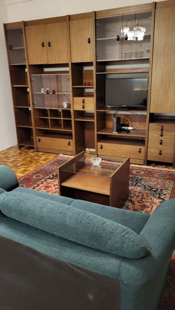 Pronájem bytu 2+kk 45 m², Humpolecká, Praha, Praha Pronájem bytu 2+kk 45 m², Humpolecká, Praha, Praha
