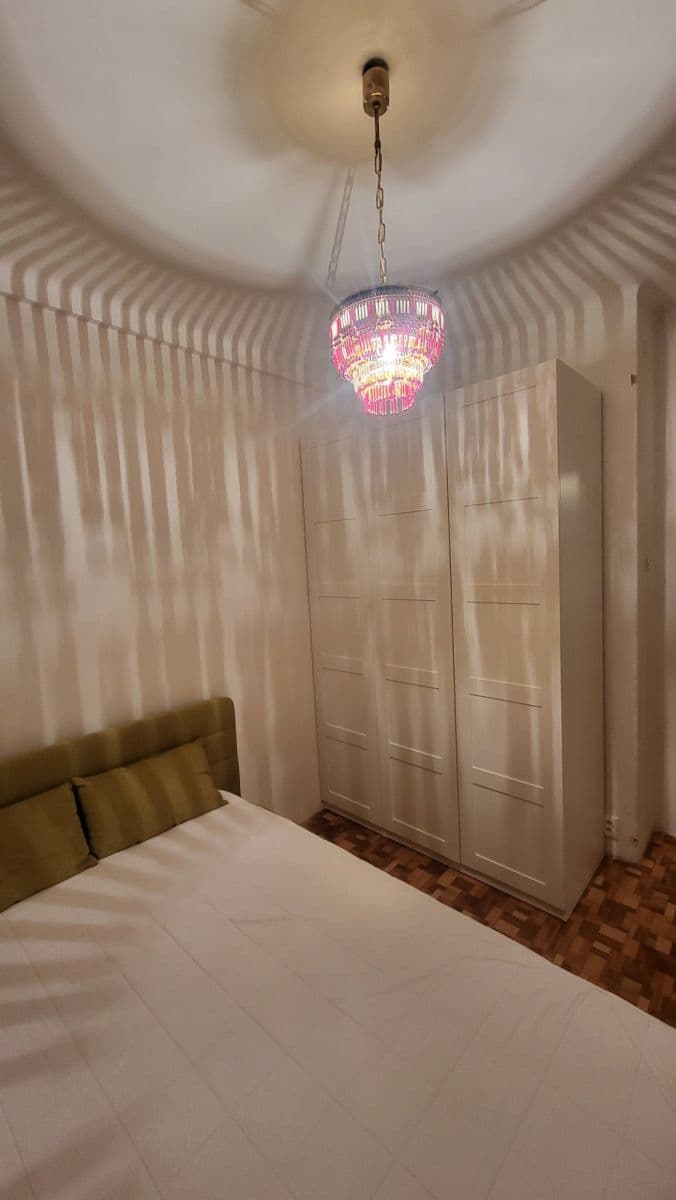 Pronájem bytu 2+kk 45 m², Humpolecká, Praha, Praha Pronájem bytu 2+kk 45 m², Humpolecká, Praha, Praha