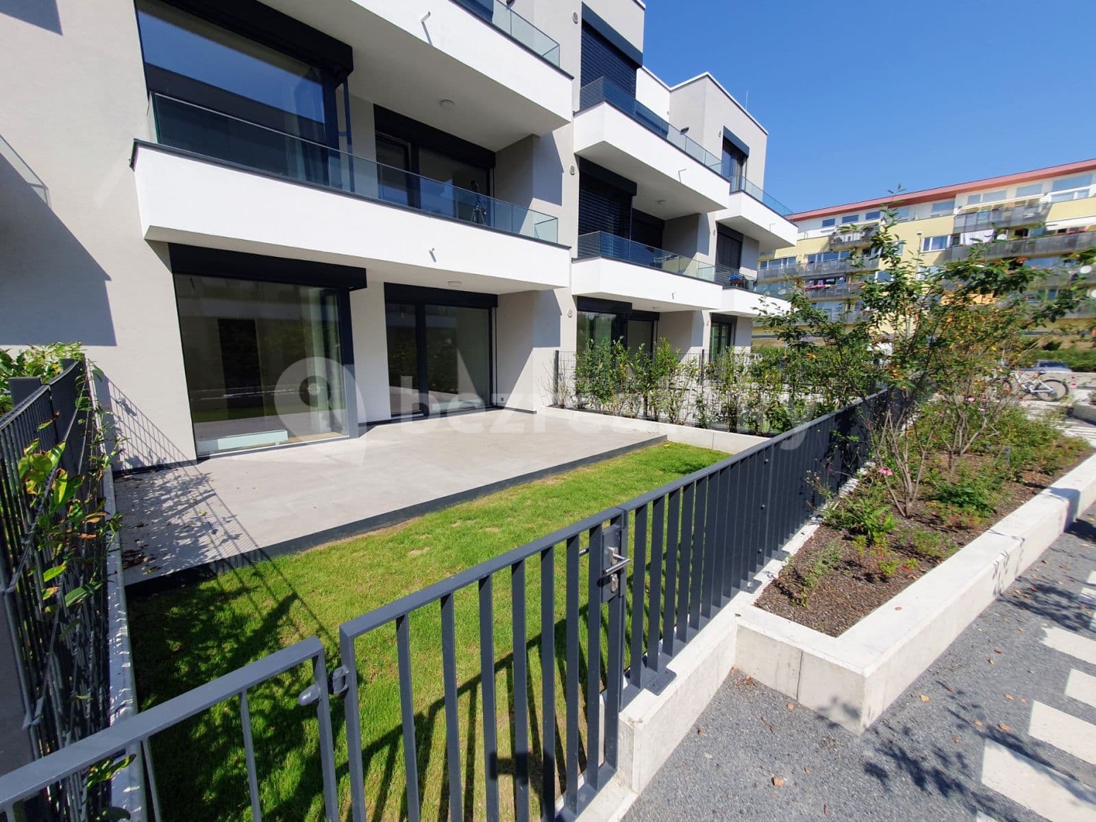 Pronájem bytu 2+kk 53 m², Armády, Praha, Praha Pronájem bytu 2+kk 53 m², Armády, Praha, Praha
