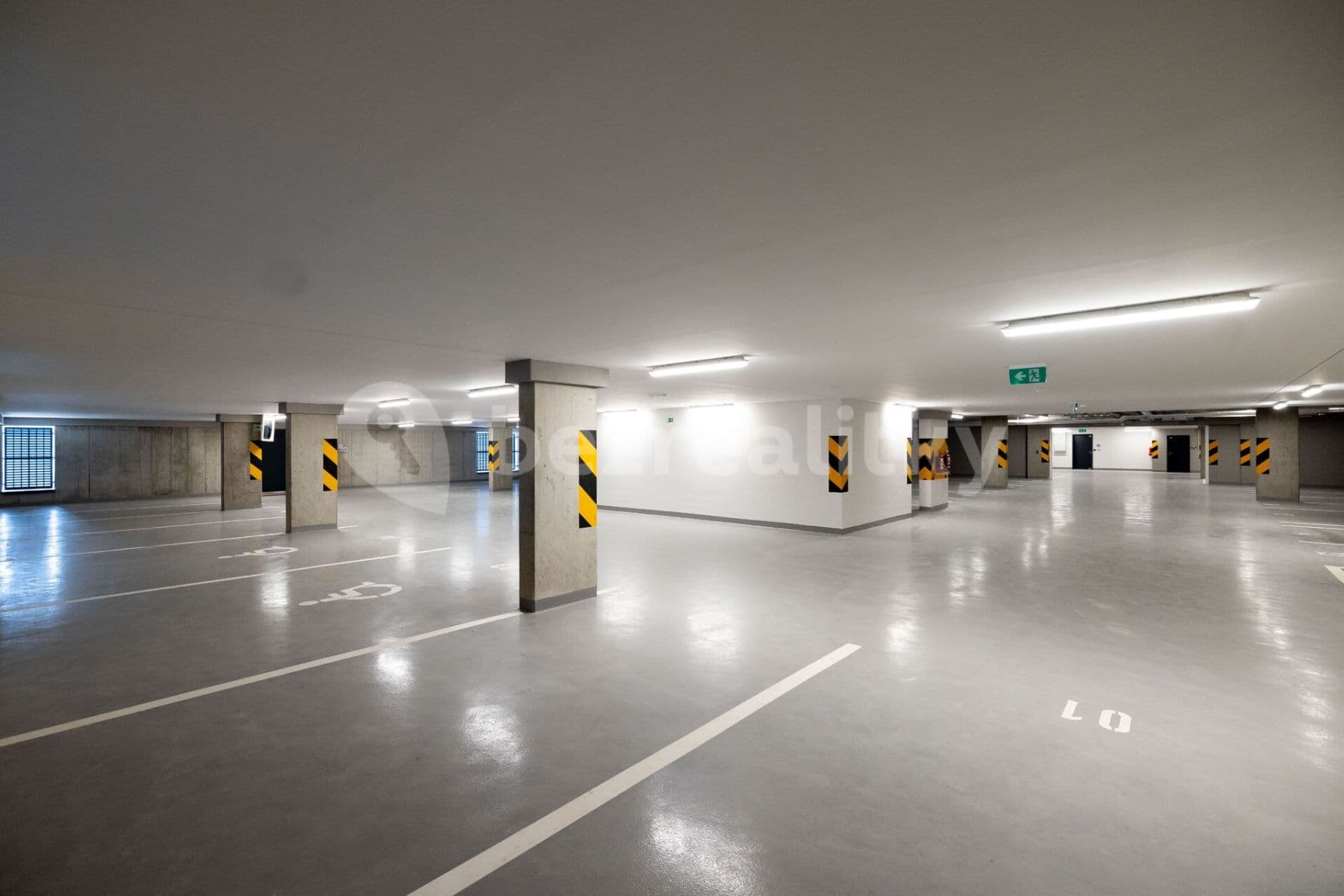 Pronájem bytu 2+kk 53 m², Armády, Praha, Praha Pronájem bytu 2+kk 53 m², Armády, Praha, Praha