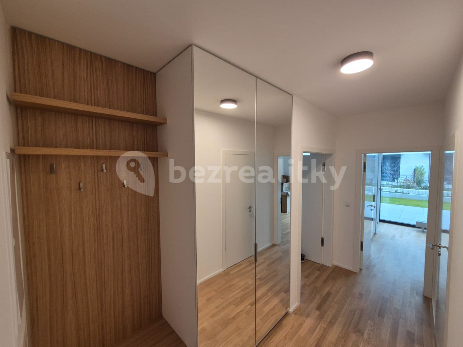Pronájem bytu 2+kk 53 m², Armády, Praha, Praha Pronájem bytu 2+kk 53 m², Armády, Praha, Praha