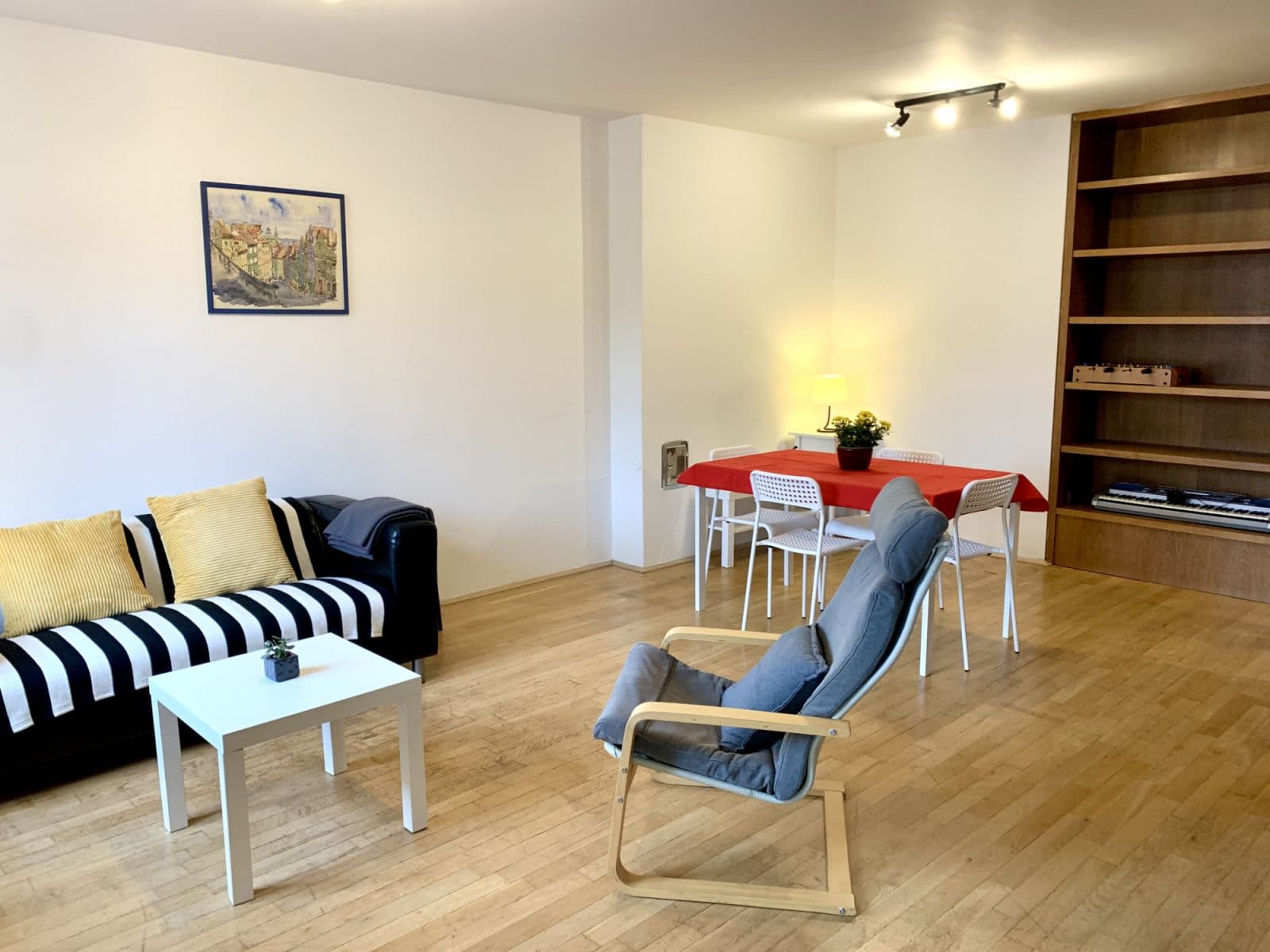 Pronájem bytu 89 m², Jičínská, Praha, Praha Pronájem bytu 89 m², Jičínská, Praha, Praha