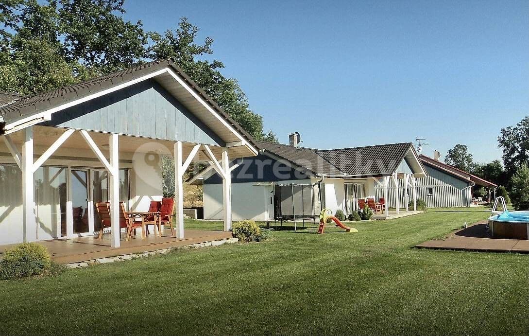 Pronájem chaty, chalupy, Putim, Jihočeský kraj Pronájem chaty, chalupy, Putim, Jihočeský kraj