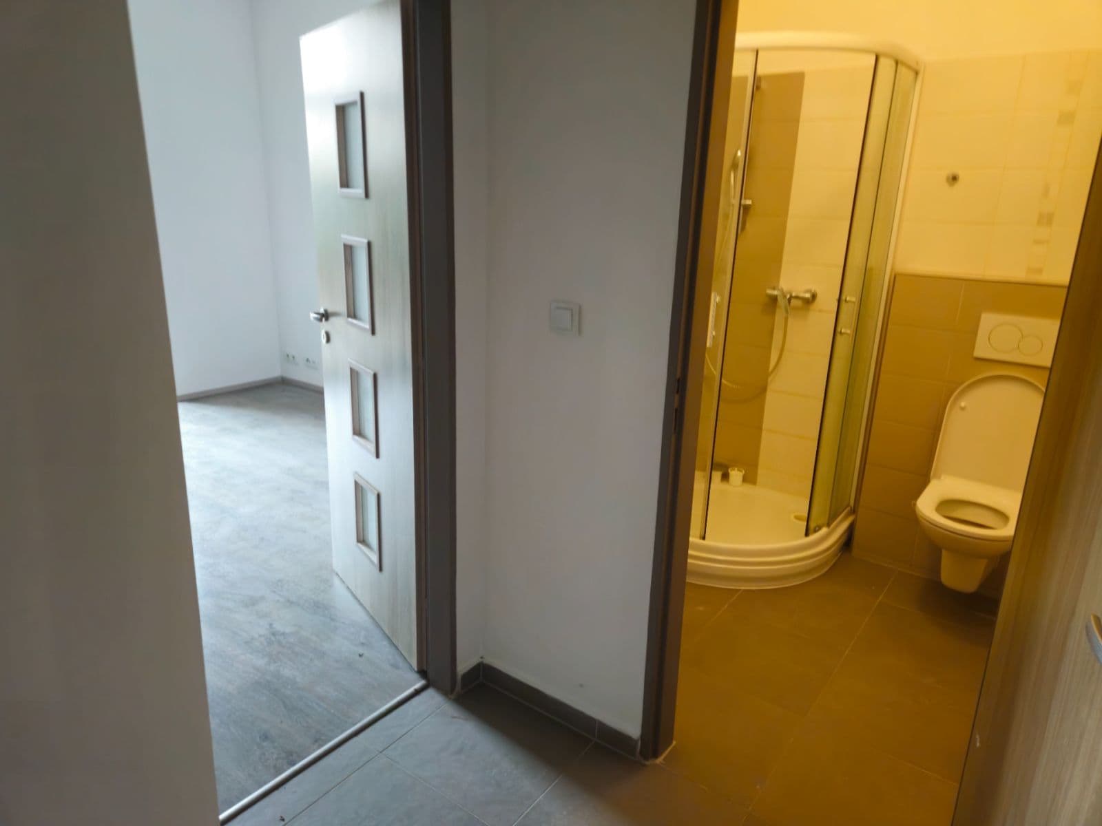 Pronájem bytu 1+kk 35 m², Rubešova, Plzeň, Plzeňský kraj Pronájem bytu 1+kk 35 m², Rubešova, Plzeň, Plzeňský kraj