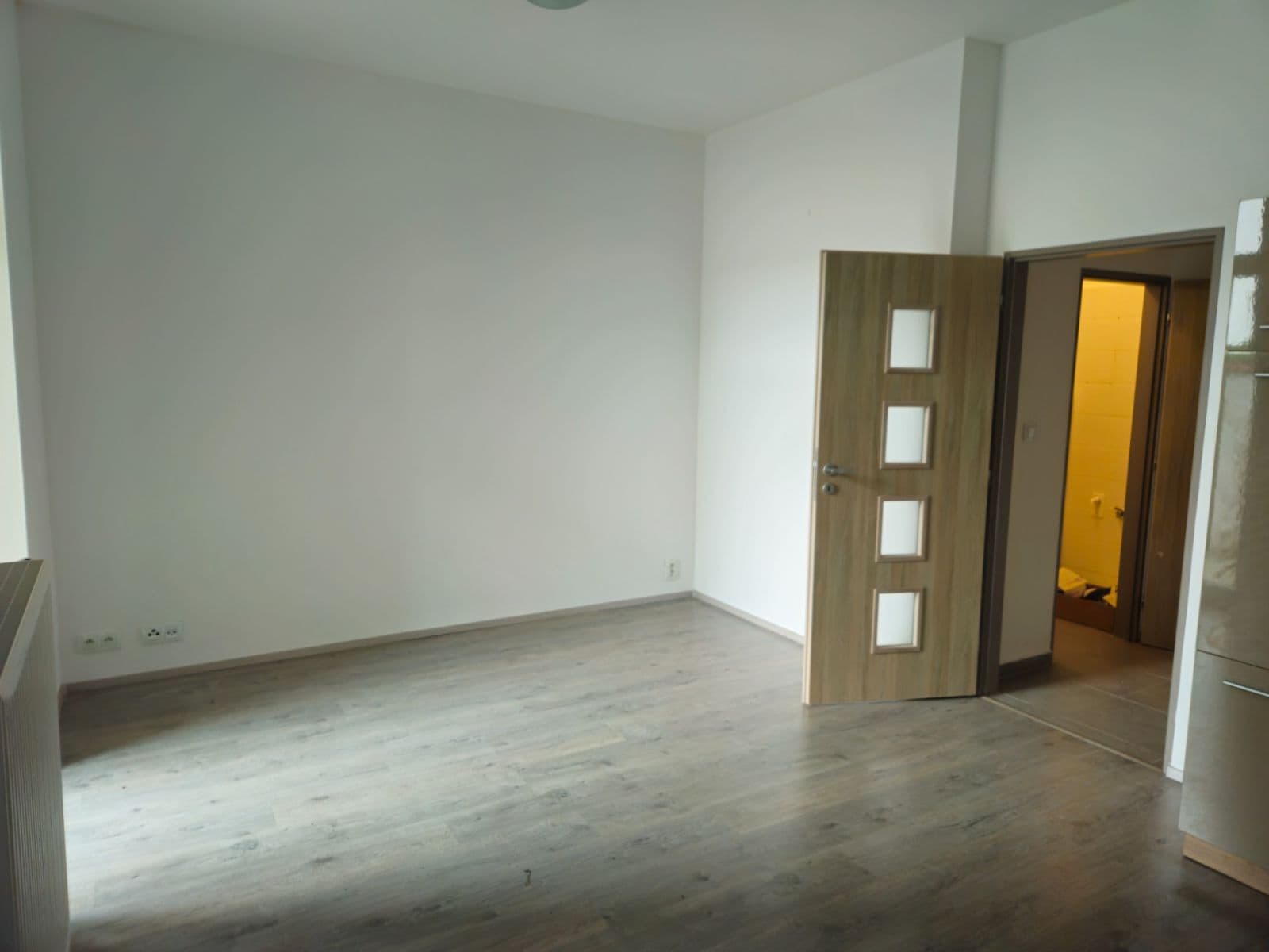 Pronájem bytu 1+kk 35 m², Rubešova, Plzeň, Plzeňský kraj Pronájem bytu 1+kk 35 m², Rubešova, Plzeň, Plzeňský kraj