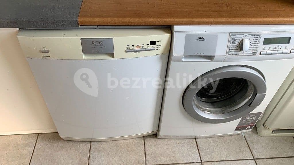 Pronájem bytu 3+1 65 m², Hasova, Praha, Praha Pronájem bytu 3+1 65 m², Hasova, Praha, Praha