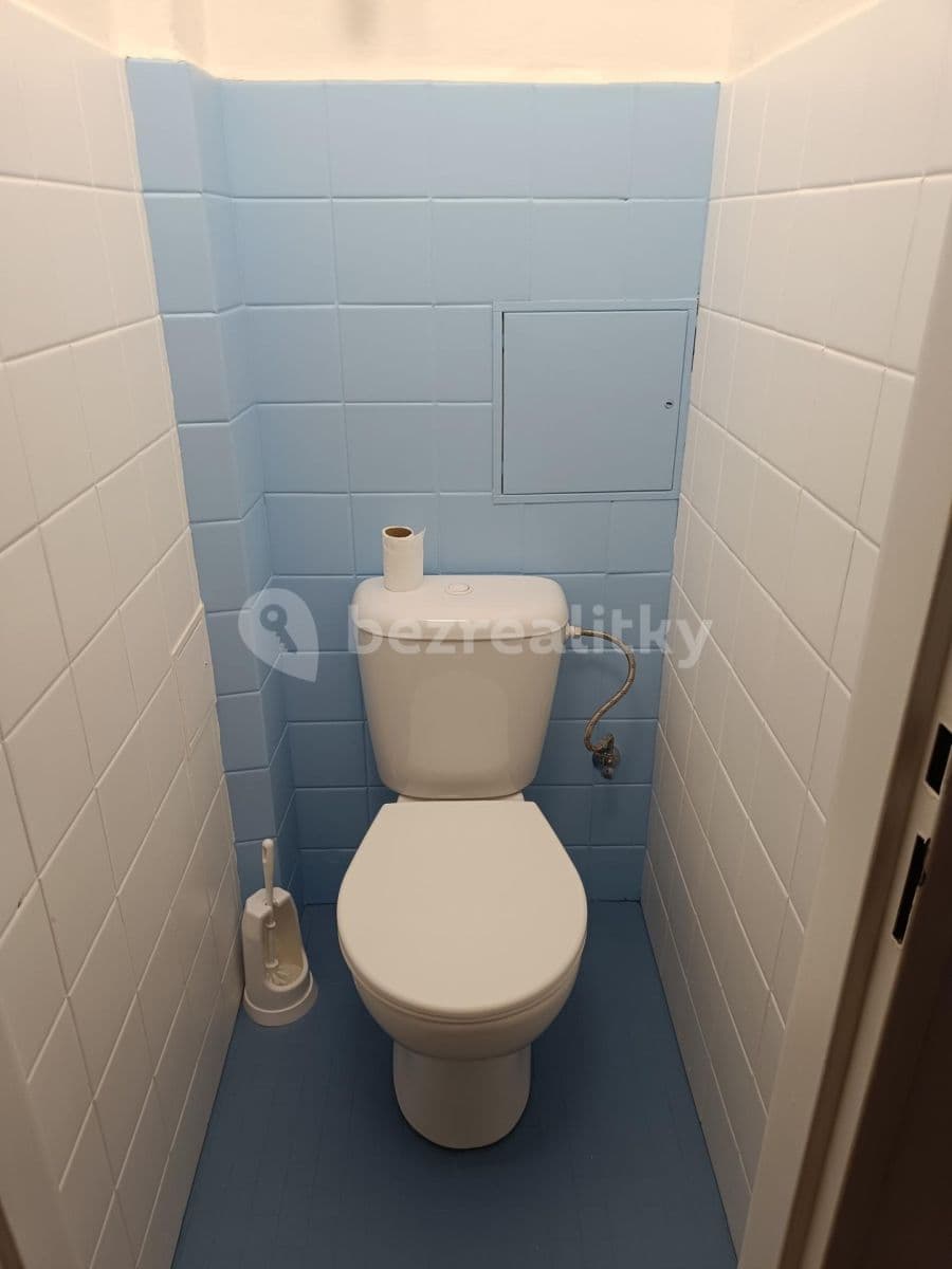 Pronájem bytu 2+kk 50 m², U Uranie, Praha, Praha Pronájem bytu 2+kk 50 m², U Uranie, Praha, Praha