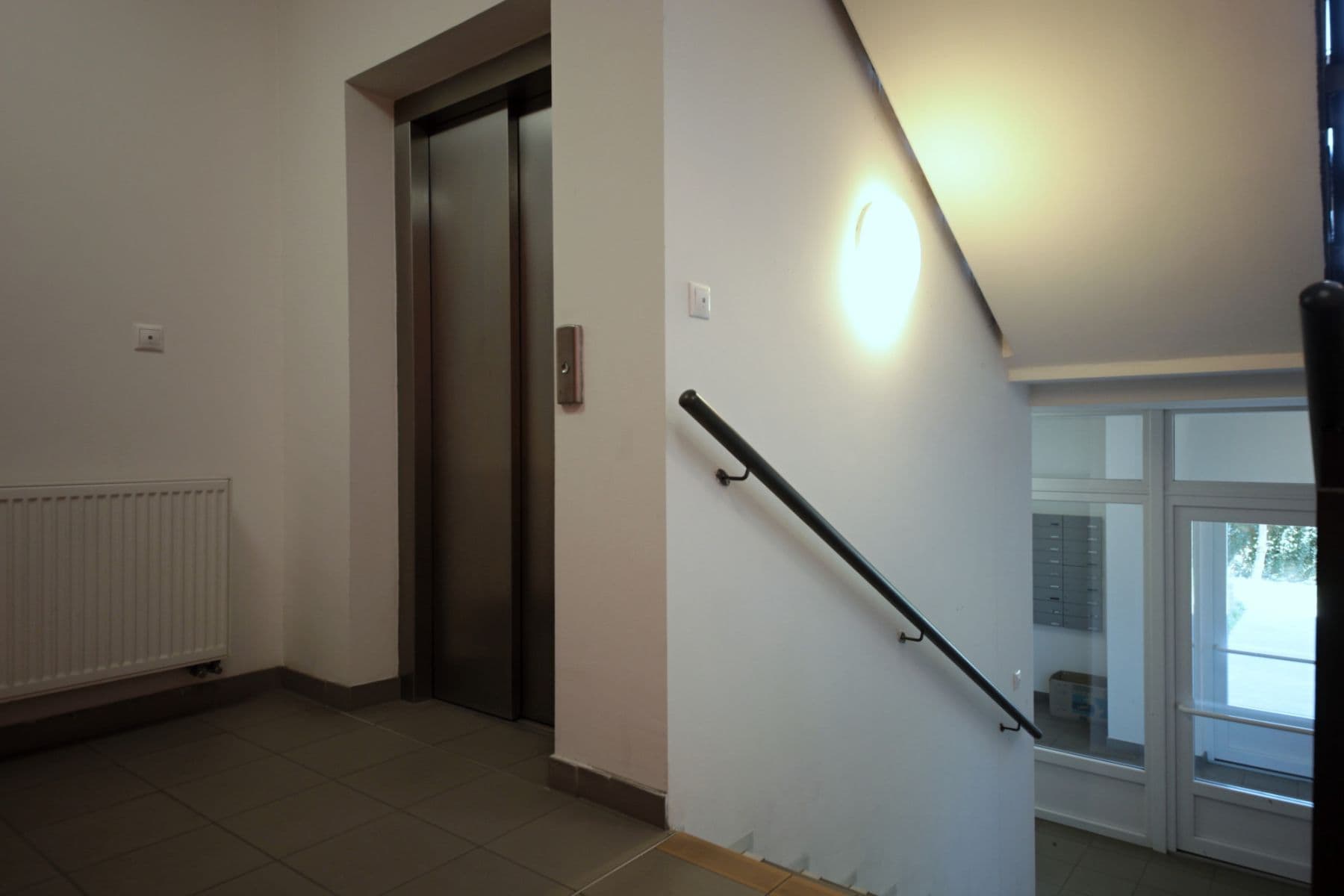 Pronájem bytu 40 m², Babická, Praha, Praha Pronájem bytu 40 m², Babická, Praha, Praha