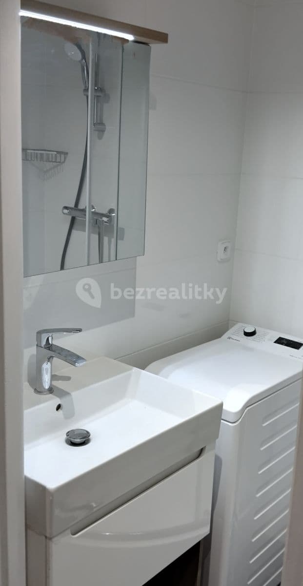 Pronájem bytu 2+1 51 m², Peštukova, Praha, Praha Pronájem bytu 2+1 51 m², Peštukova, Praha, Praha